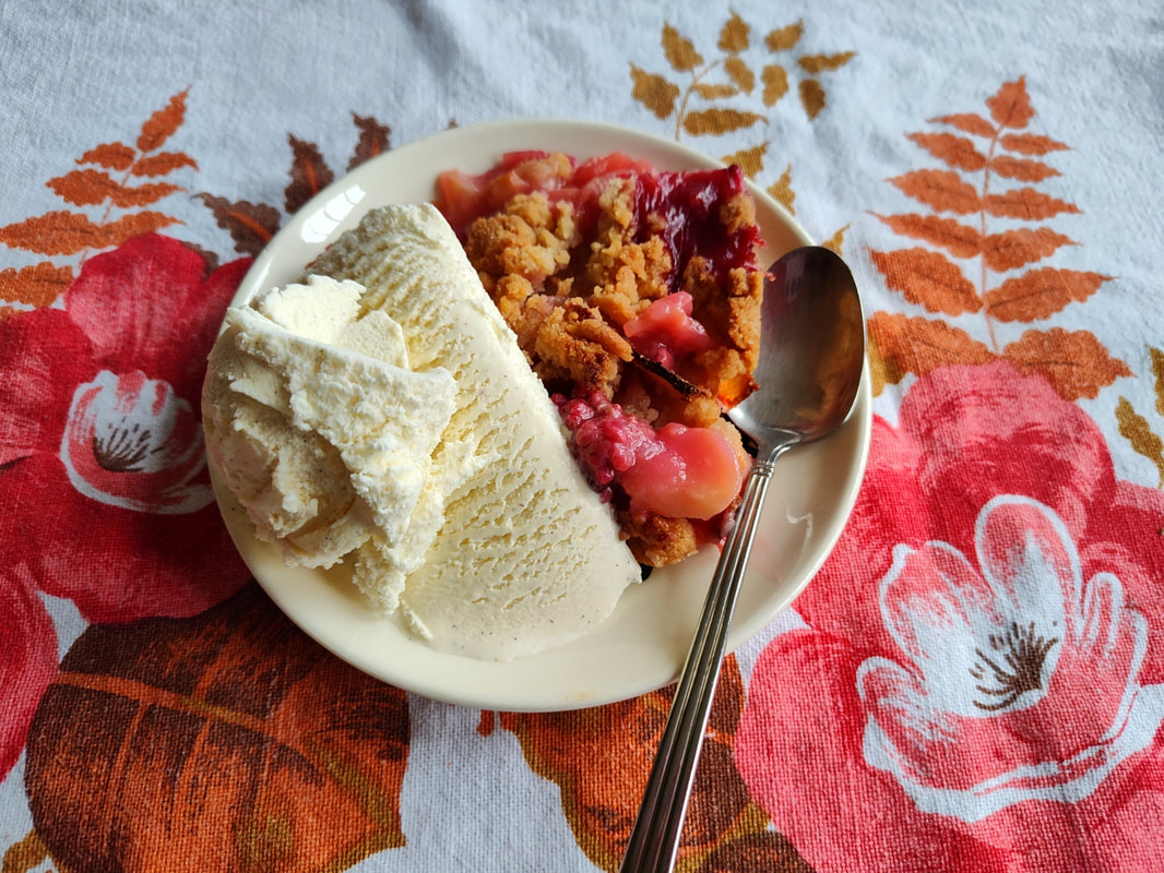 Ice cream toppings gone wild: Try rose petals and hibiscus